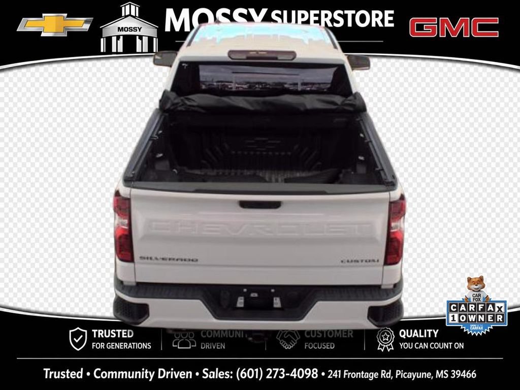 Used 2023 Chevrolet Silverado 1500 Custom RWD image 4