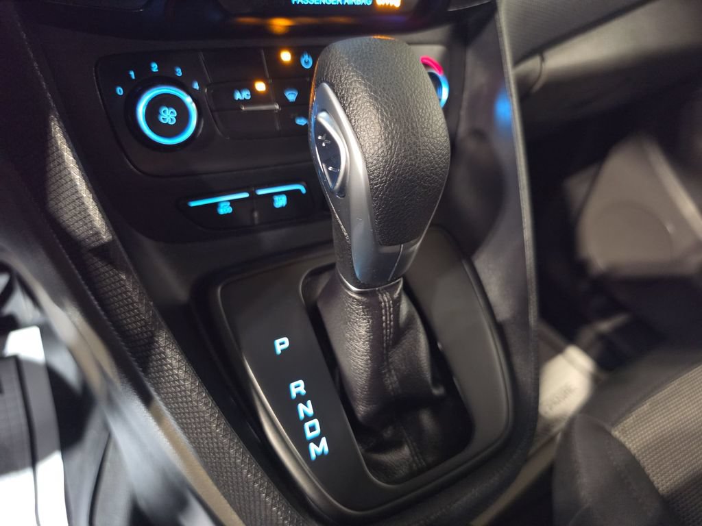 Used 2020 Ford Transit Connect XL FWD image 20