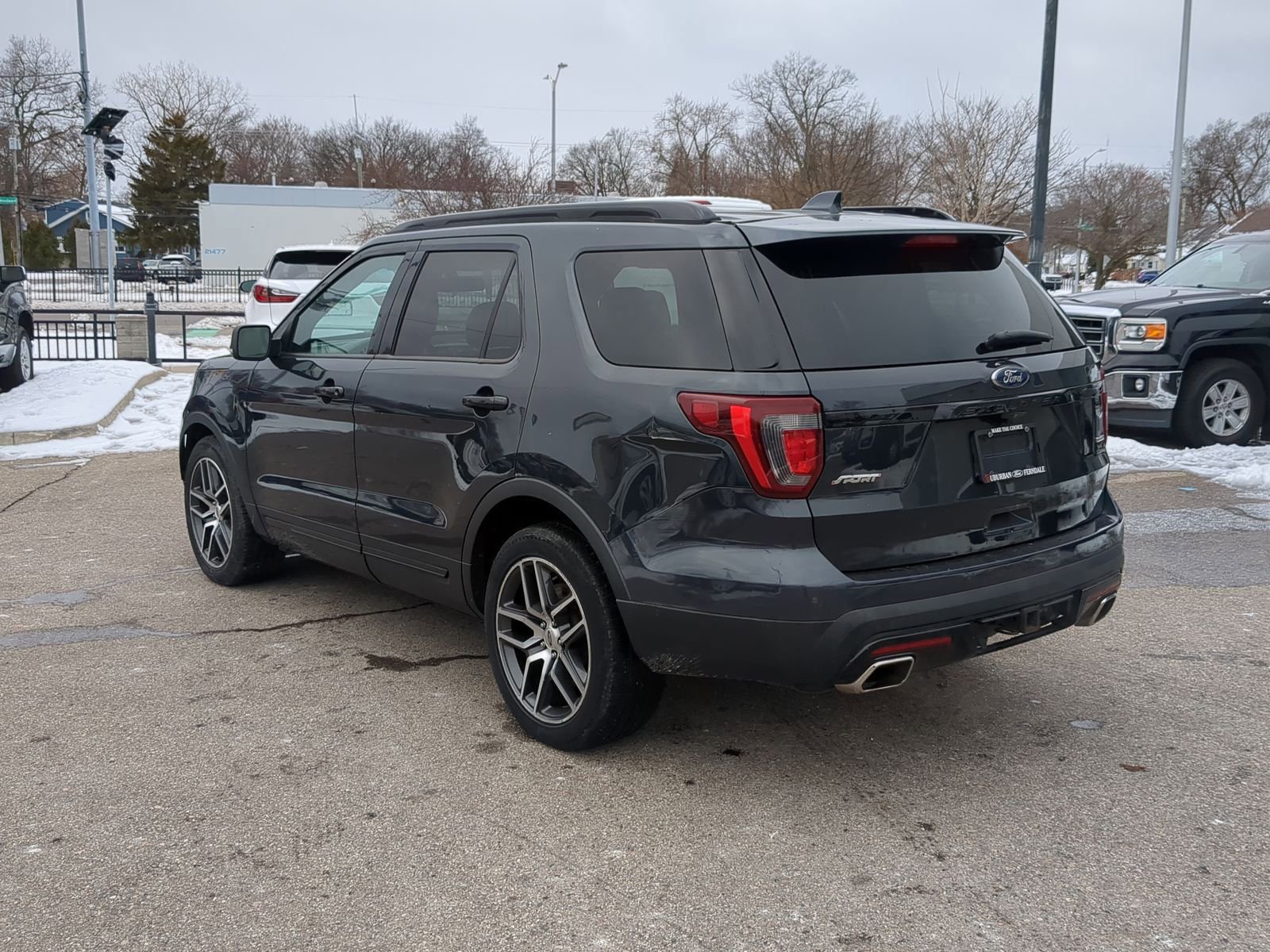 Used 2017 Ford Explorer Sport w/ Equipment Group 401A image 8