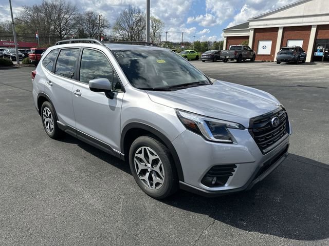 Used 2024 Subaru Forester Premium AWD/4WD image 11
