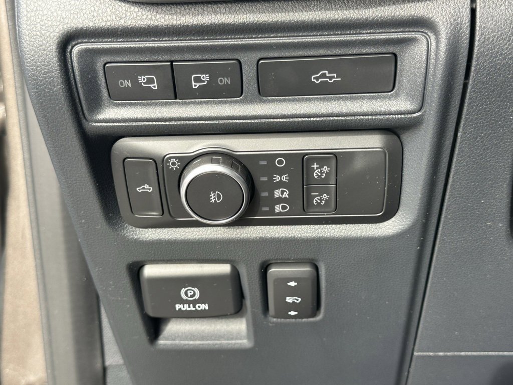 Used 2022 Ford F150 Lariat w/ Equipment Group 502A High image 33