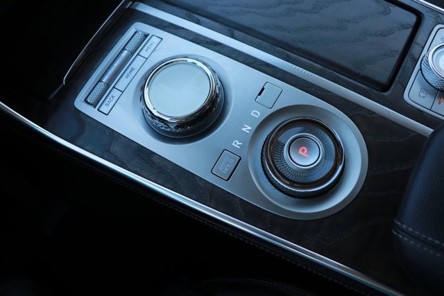 Used 2024 Genesis GV80 3.5T image 18