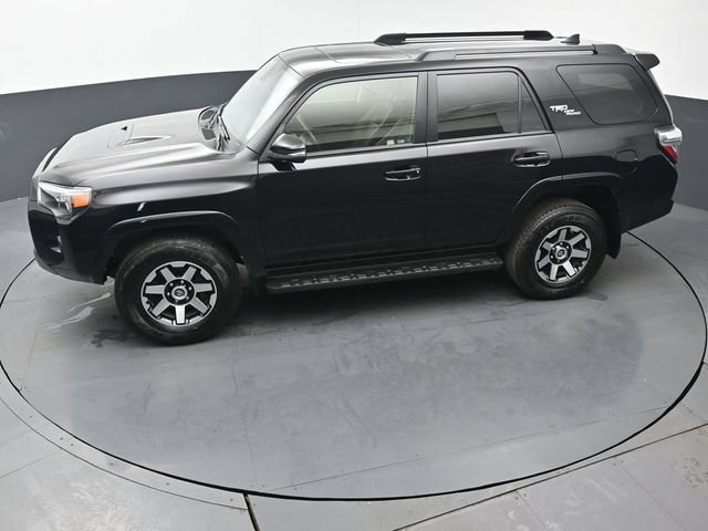 Certified 2023 Toyota 4Runner TRD Off-Road Premium w/ Moonroof Package AWD/4WD image 40