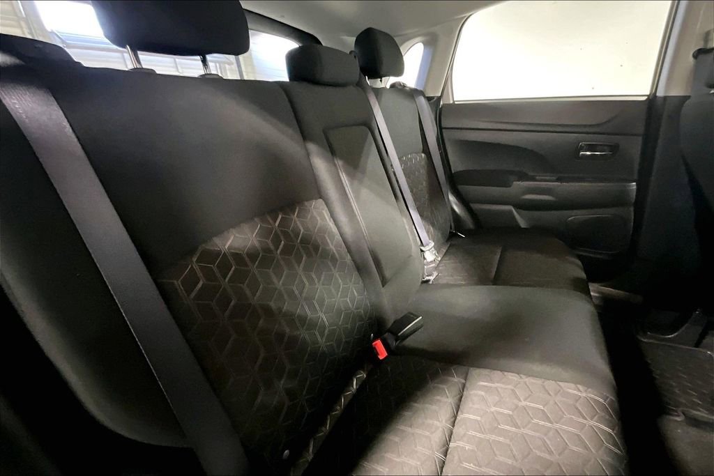Used 2024 Mitsubishi Outlander Sport ES image 36