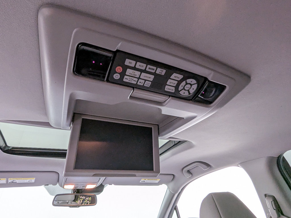 Used 2017 Honda Pilot Touring image 43