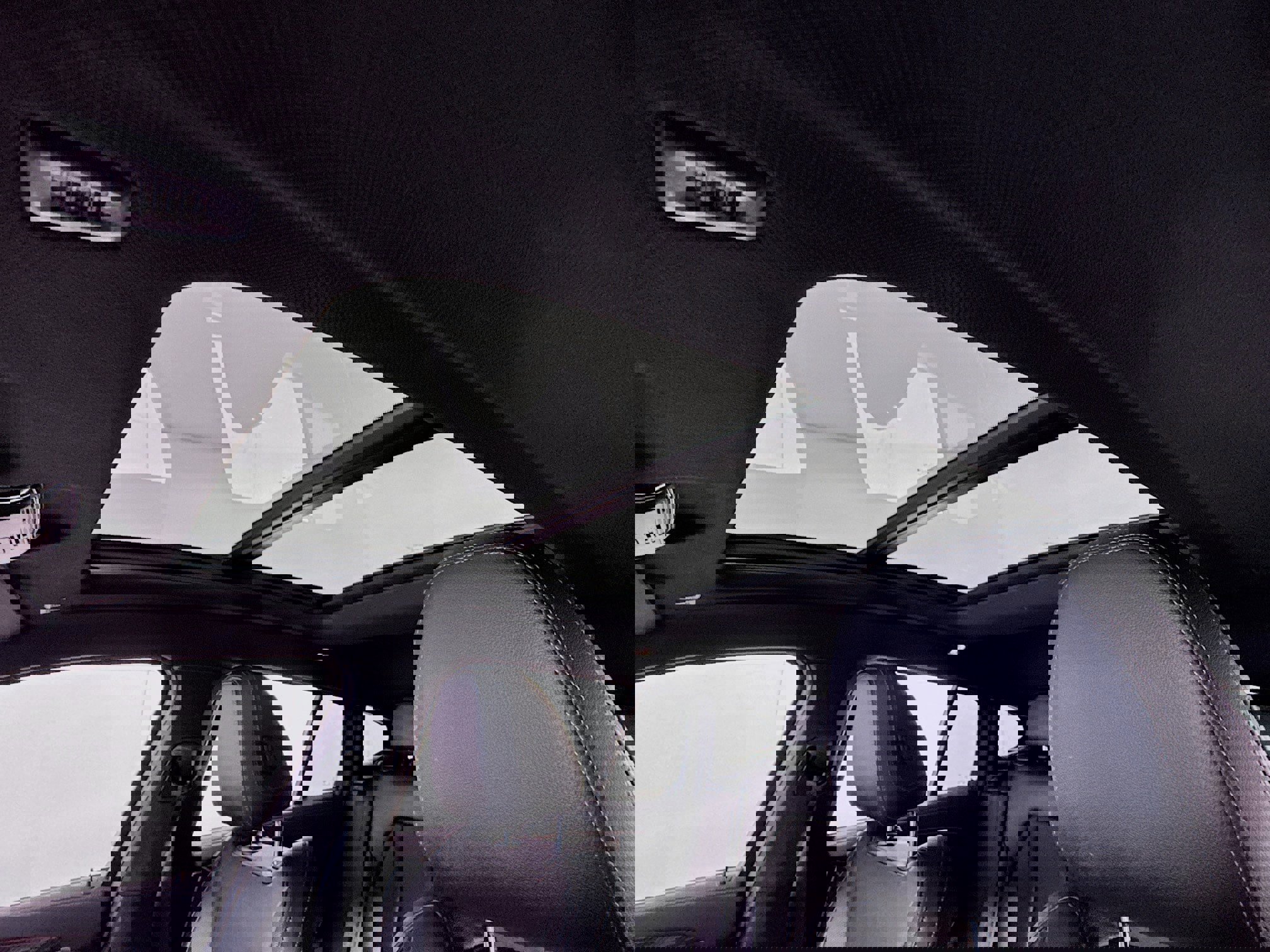 Used 2022 BMW X4 M40i image 4