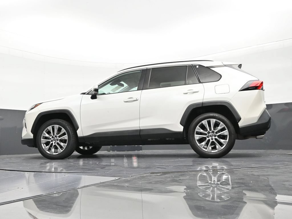 Used 2022 Toyota RAV4 XLE Premium FWD image 22