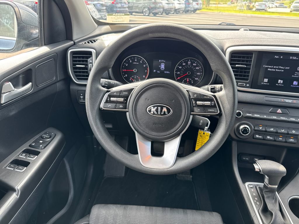 Used 2021 Kia Sportage LX image 13