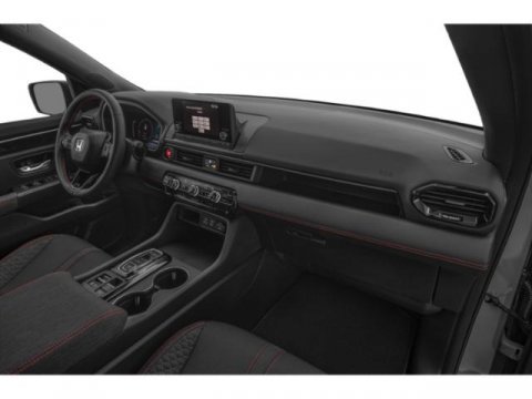 Certified 2025 Honda Pilot Sport image 15