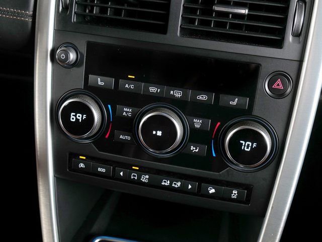 Used 2017 Land Rover Discovery Sport HSE Luxury image 15