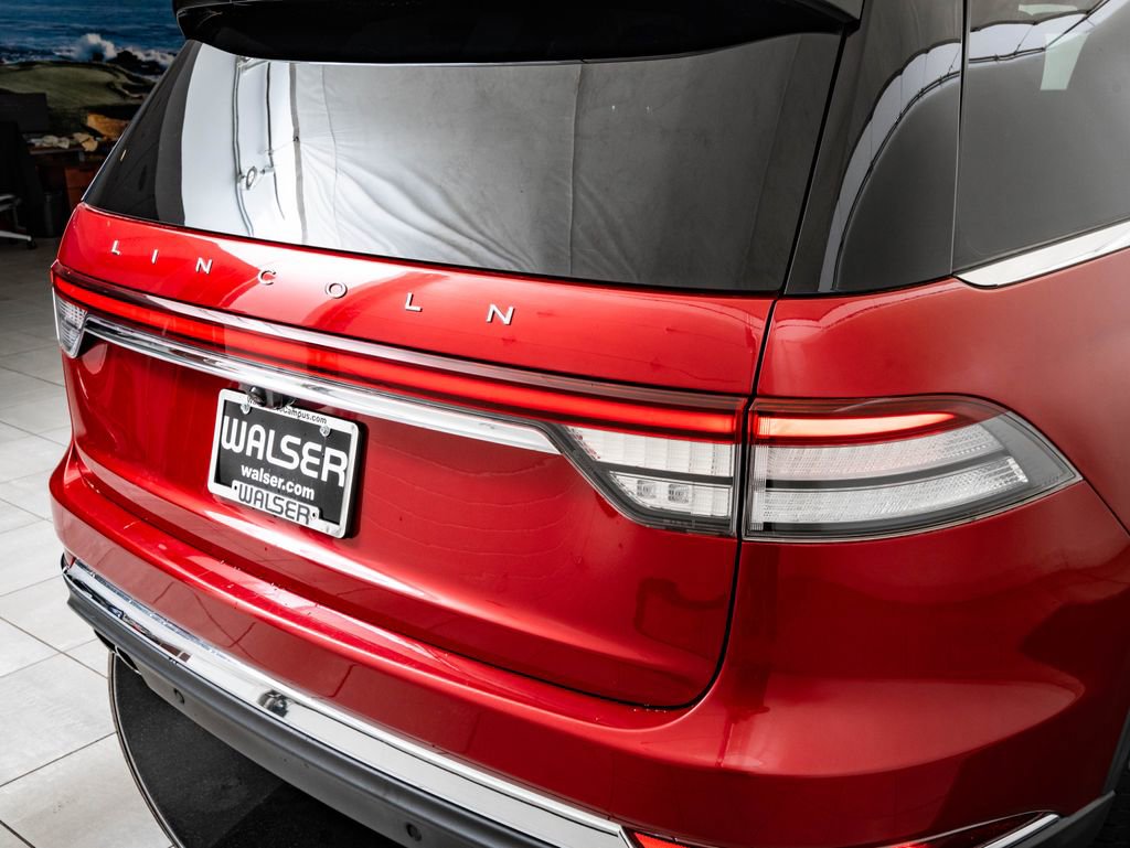 Used 2021 Lincoln Aviator Reserve image 9