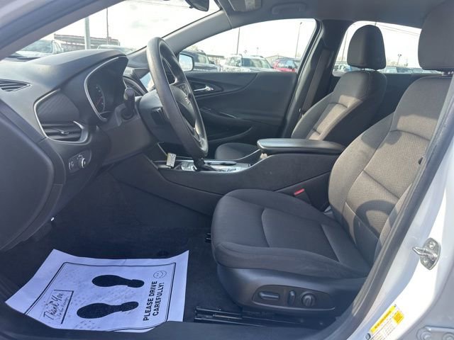 Used 2022 Chevrolet Malibu LT FWD image 27