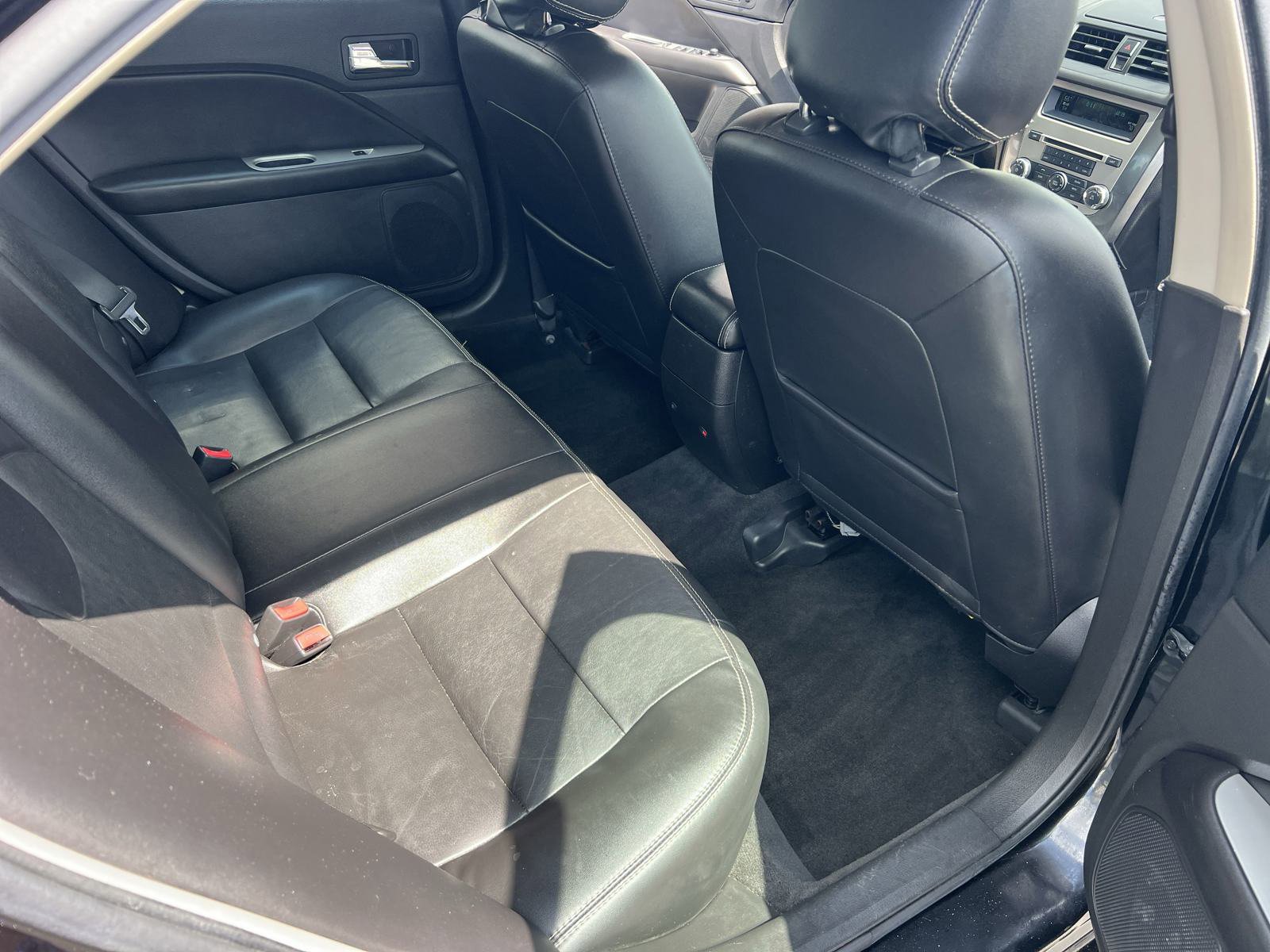 Used 2012 Ford Fusion SEL image 18