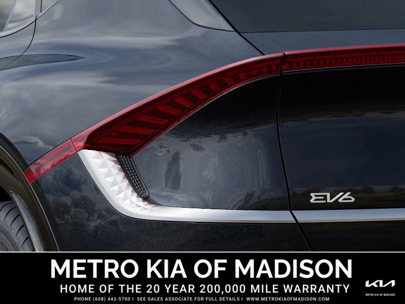New 2025 Kia EV6 Wind image 11