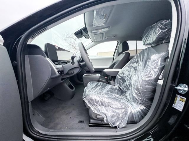 New 2026 Hyundai Ioniq 5 SE image 14