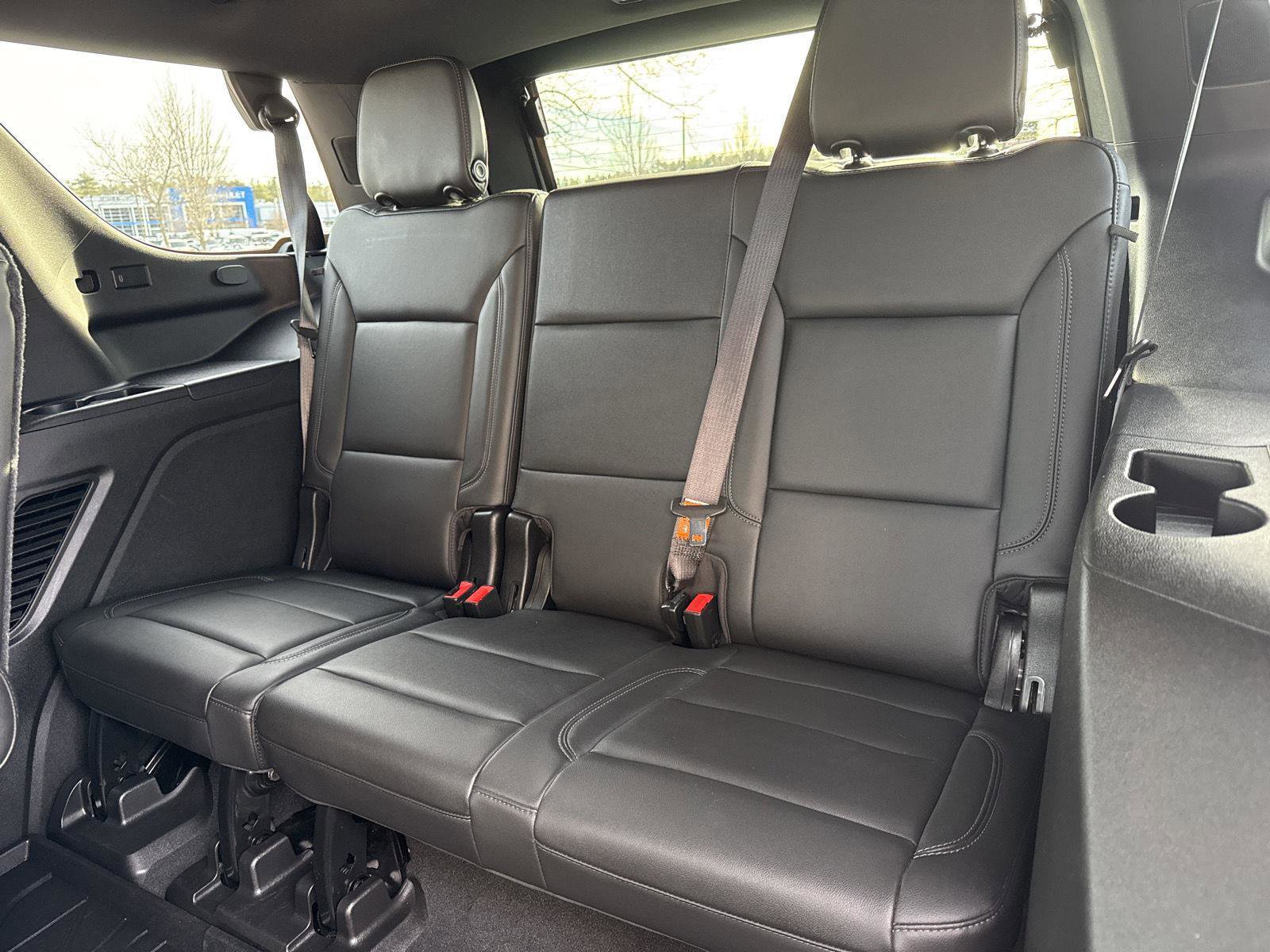 Used 2021 Chevrolet Tahoe Z71 w/ Z71 Signature Package image 13