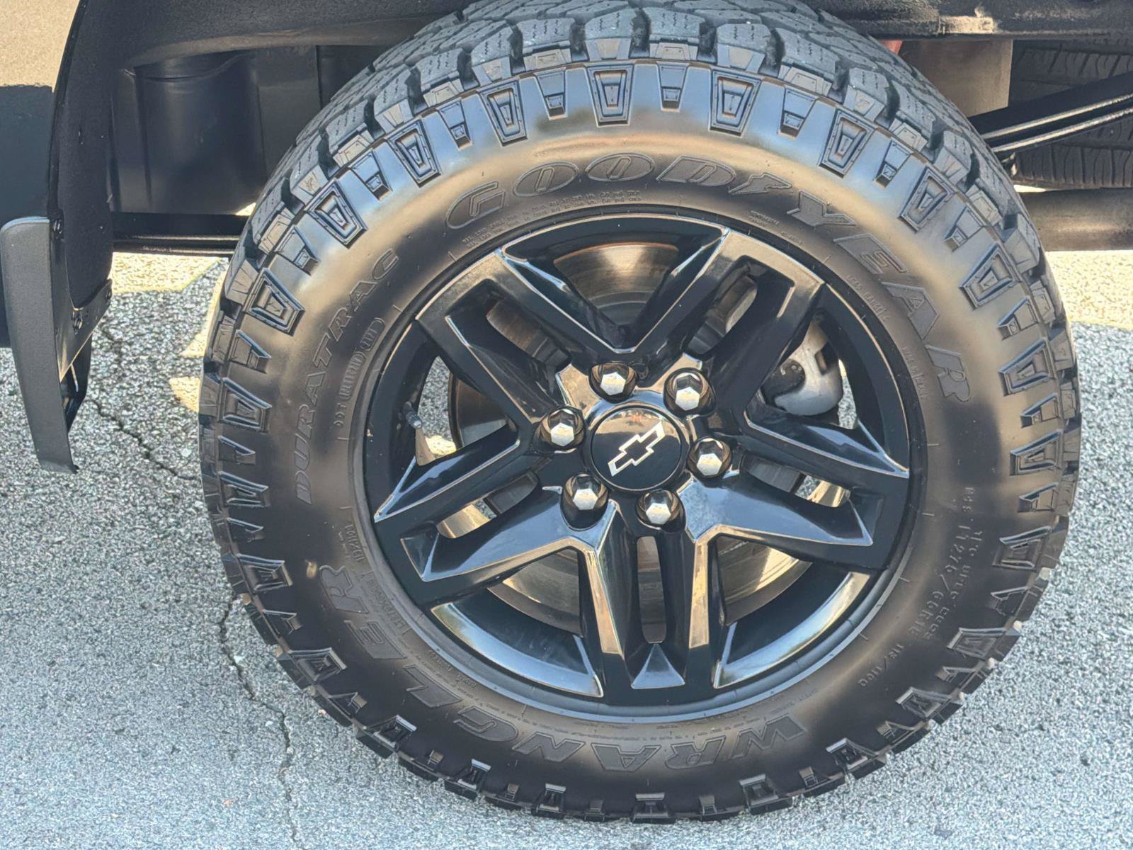 Used 2021 Chevrolet Silverado 1500 LT Trail Boss w/ LT Trail Boss Premium Package AWD/4WD image 16