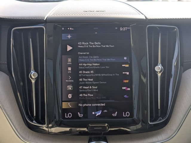 Used 2021 Volvo XC60 T6 Inscription AWD/4WD image 18