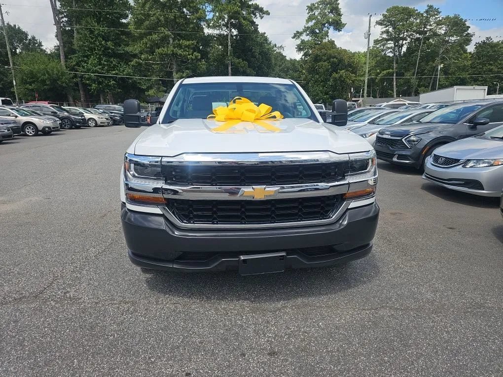 Used 2017 Chevrolet Silverado 1500 W/T w/ Trailering Package RWD image 11