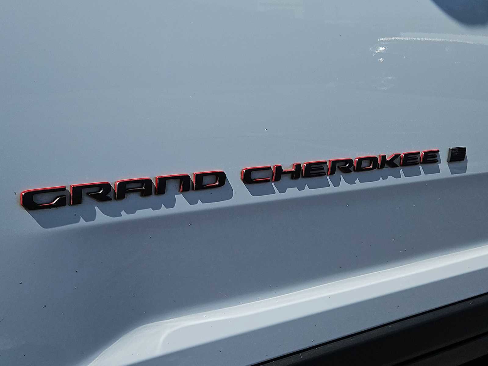 Used 2022 Jeep Grand Cherokee Trailhawk w/ Luxury Tech Group III image 13