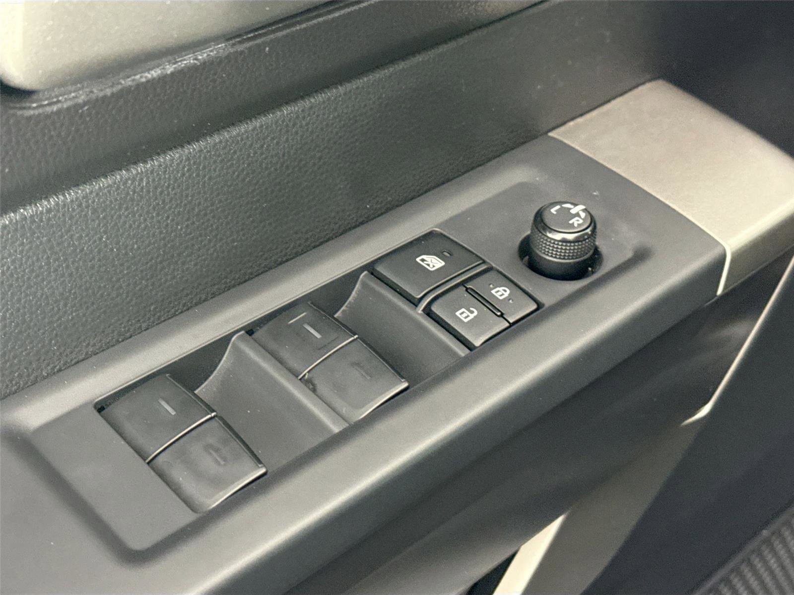 Used 2022 Toyota Tundra SR5 image 27