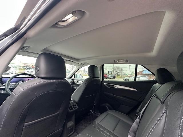 Used 2025 Buick Envision Avenir image 25