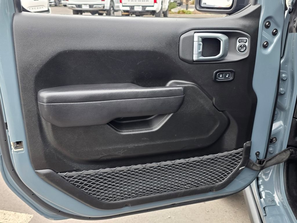 Used 2025 Jeep Wrangler Rubicon image 23