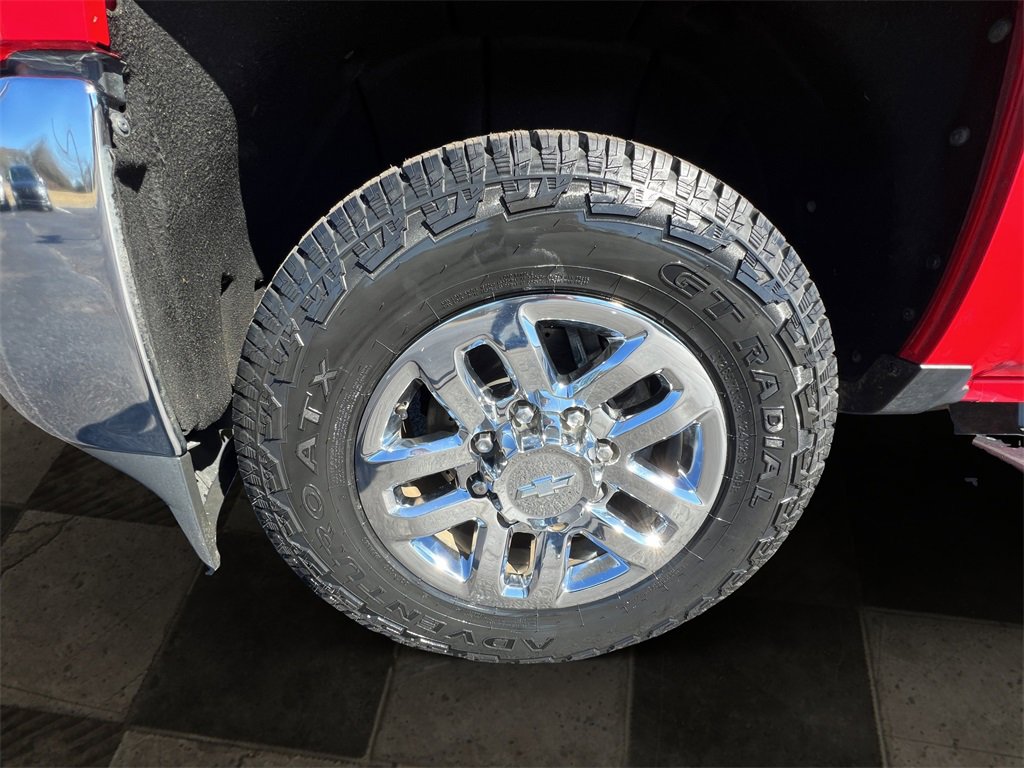 Used 2016 Chevrolet Silverado 2500 LTZ w/ LTZ Plus Package image 9