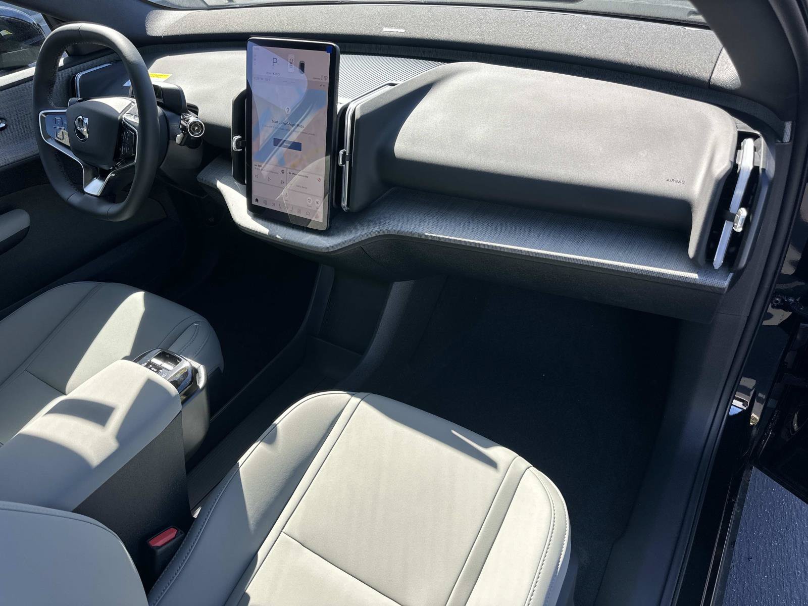 New 2026 Volvo EX30 Plus w/ Climate Package AWD/4WD image 21