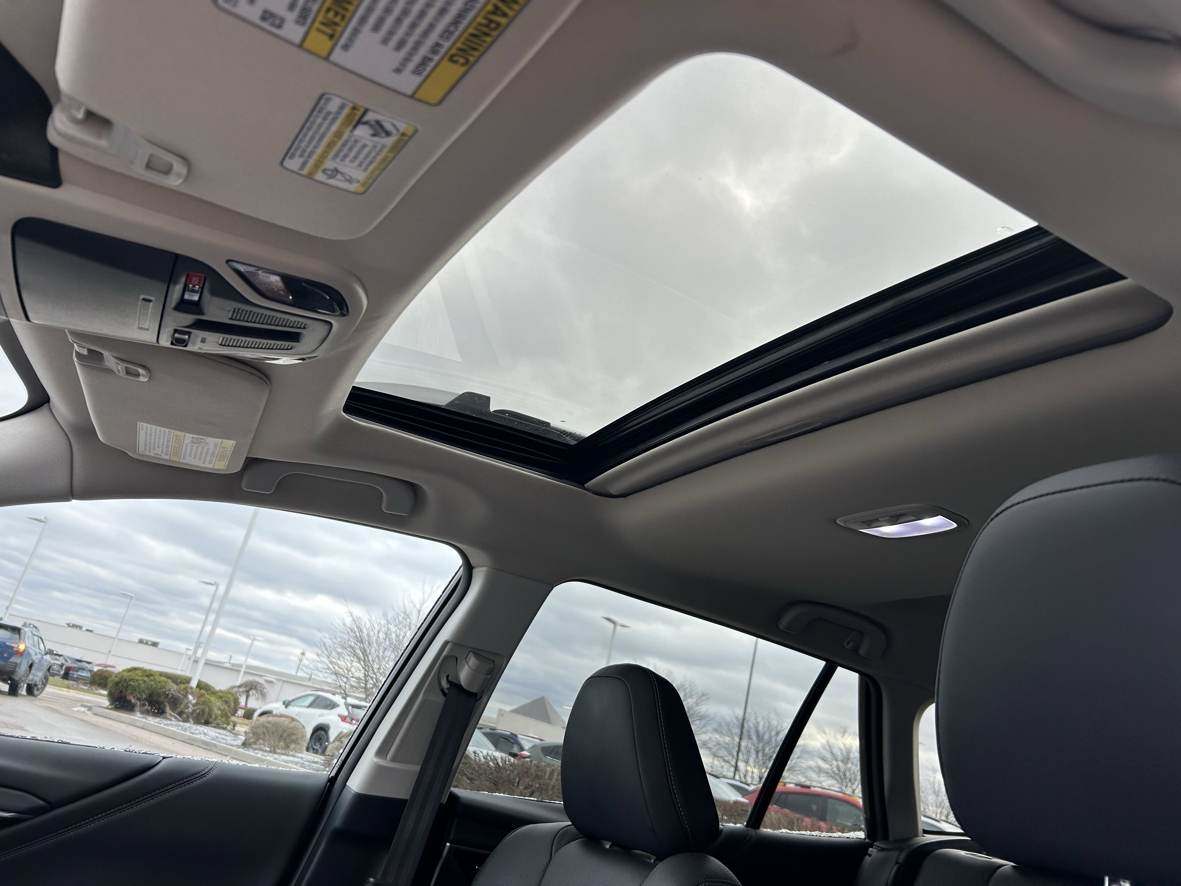 Used 2023 Subaru Outback Touring image 23