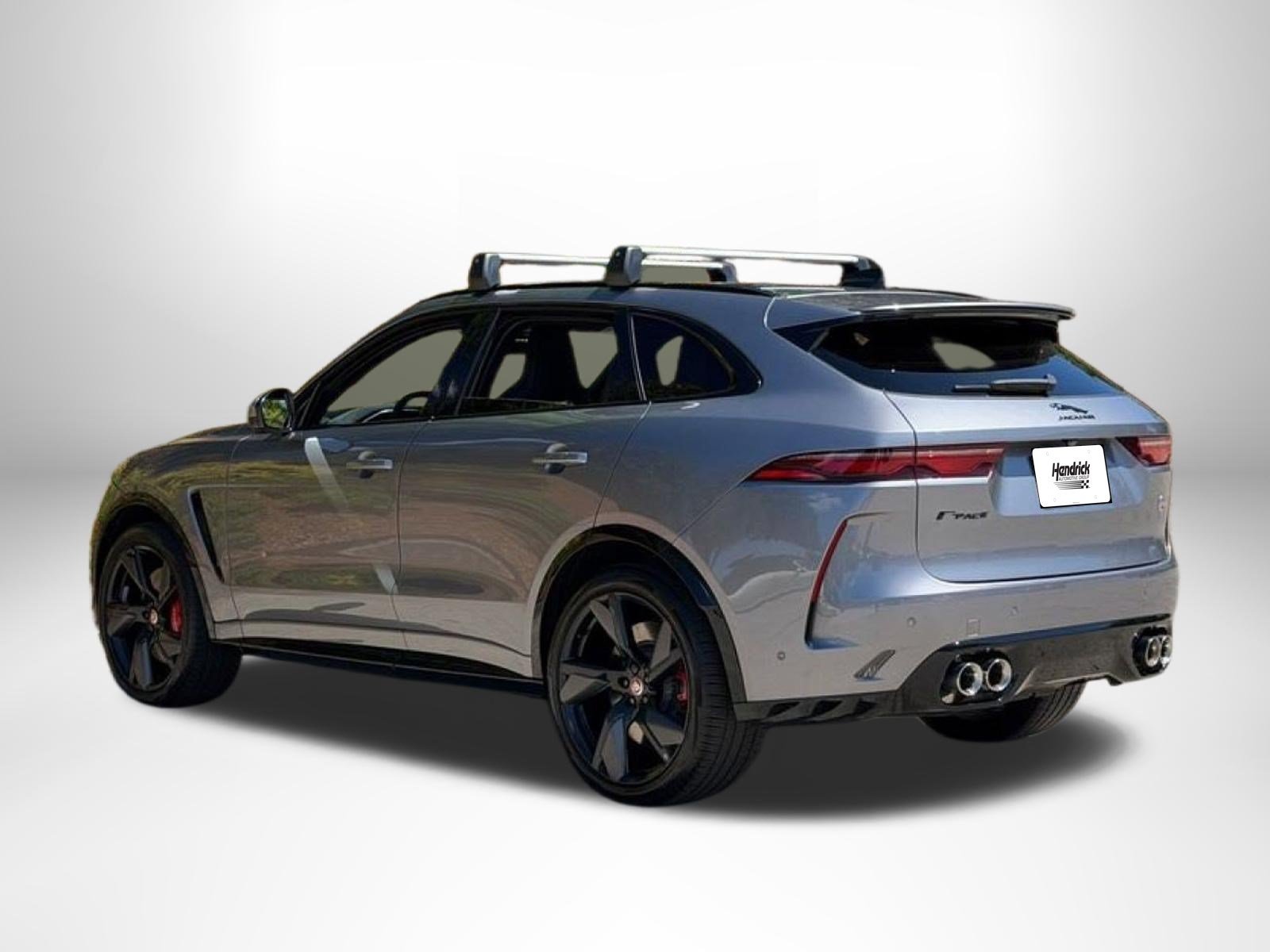 Used 2023 Jaguar F-PACE SVR AWD/4WD image 6