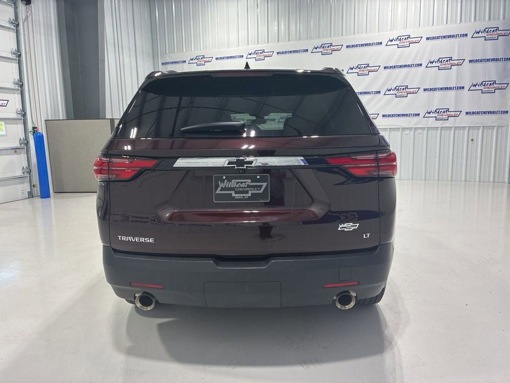 Used 2023 Chevrolet Traverse LT image 4