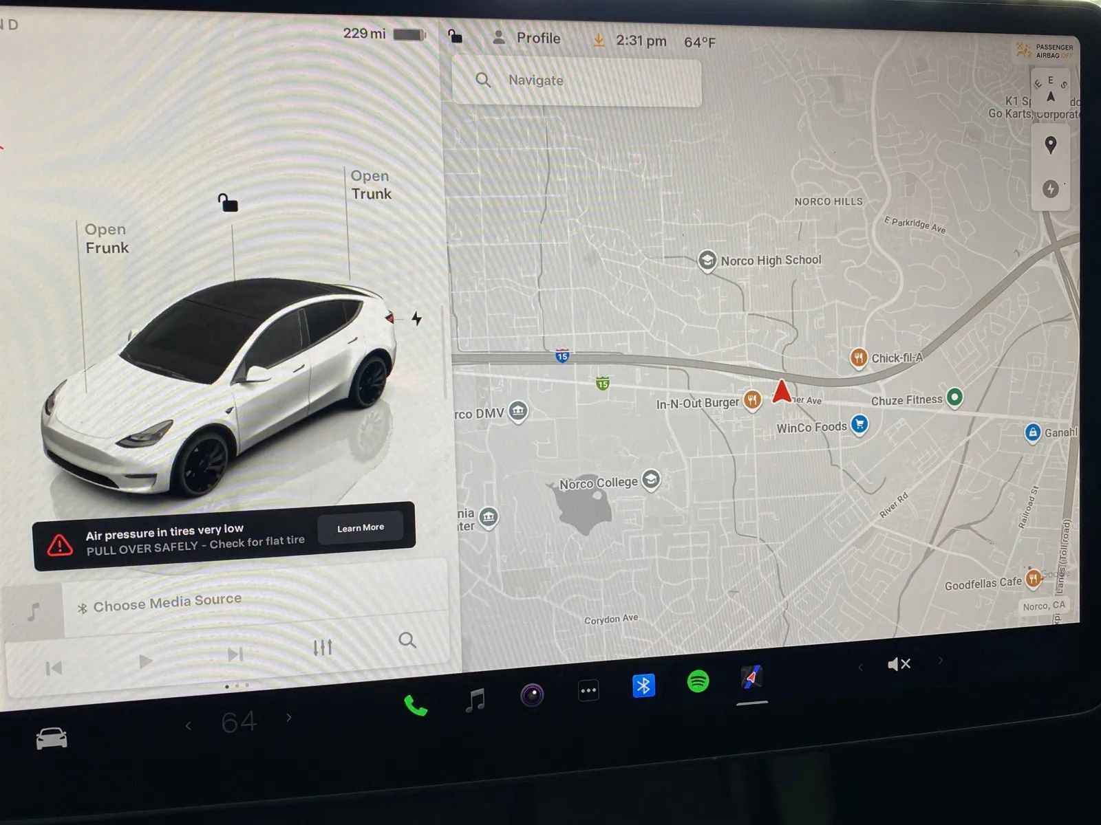 Used 2022 Tesla Model Y Performance image 15