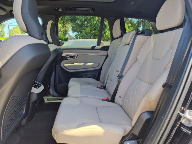 New 2026 Volvo XC90 B5 Core AWD/4WD image 12