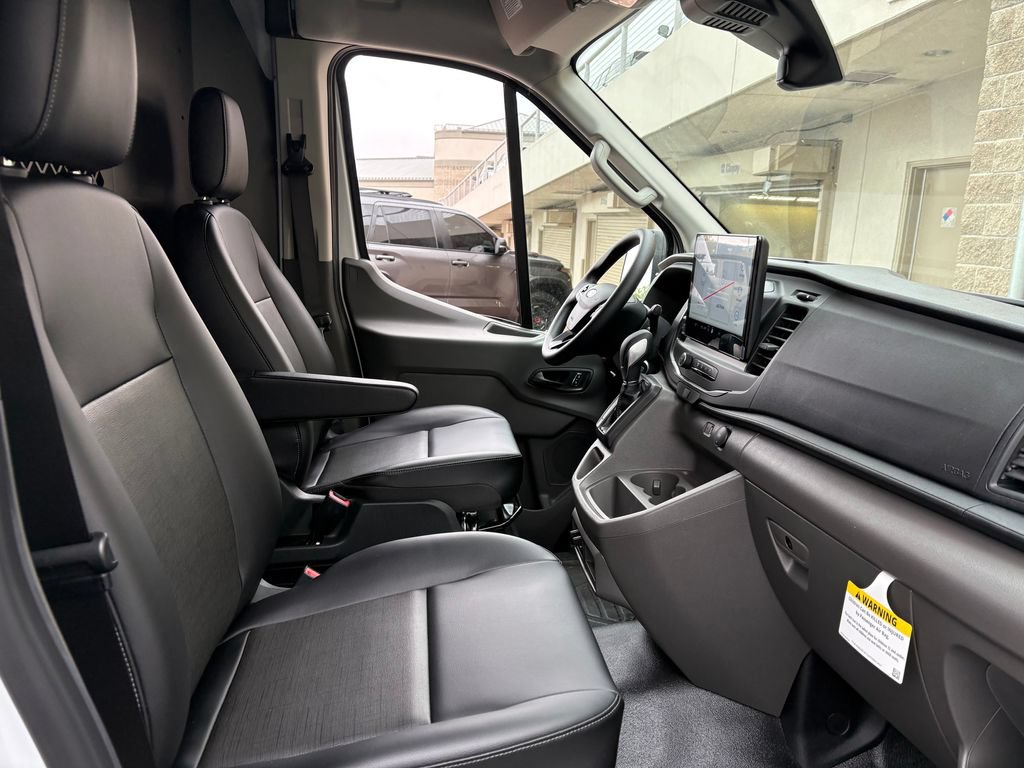 New 2026 Ford Transit 250 148 High Roof AWD image 40