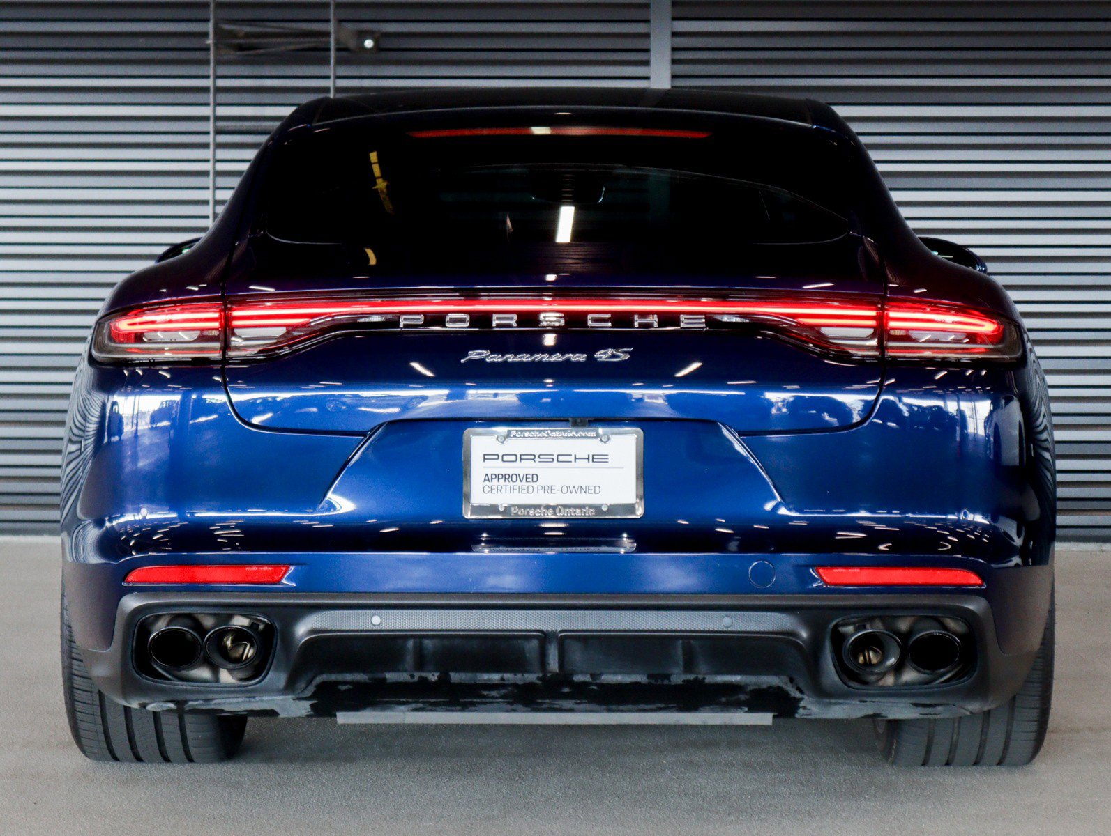 Certified 2022 Porsche Panamera 4S image 9