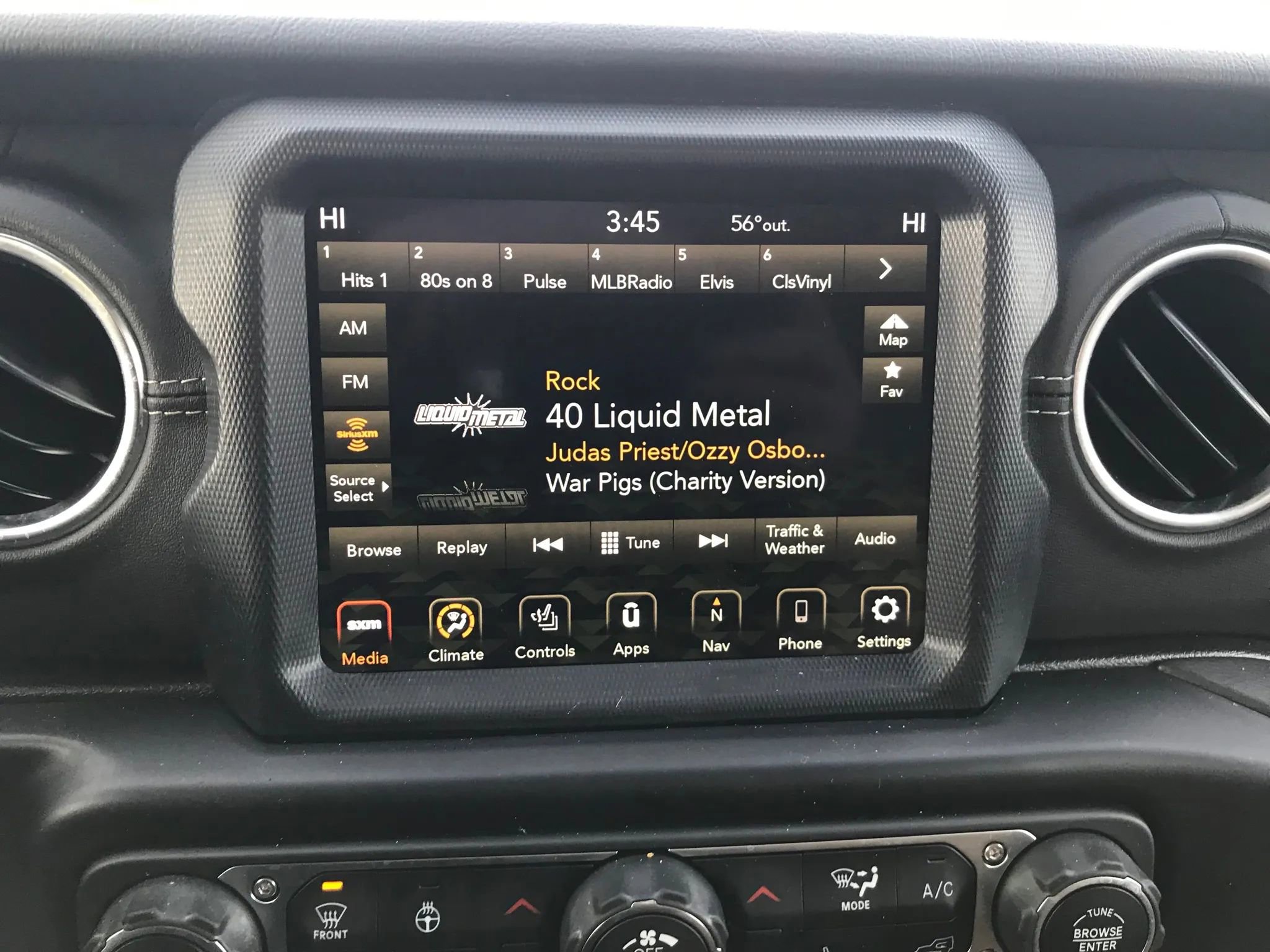 Used 2023 Jeep Wrangler Unlimited Sahara w/ Cold Weather Group image 20