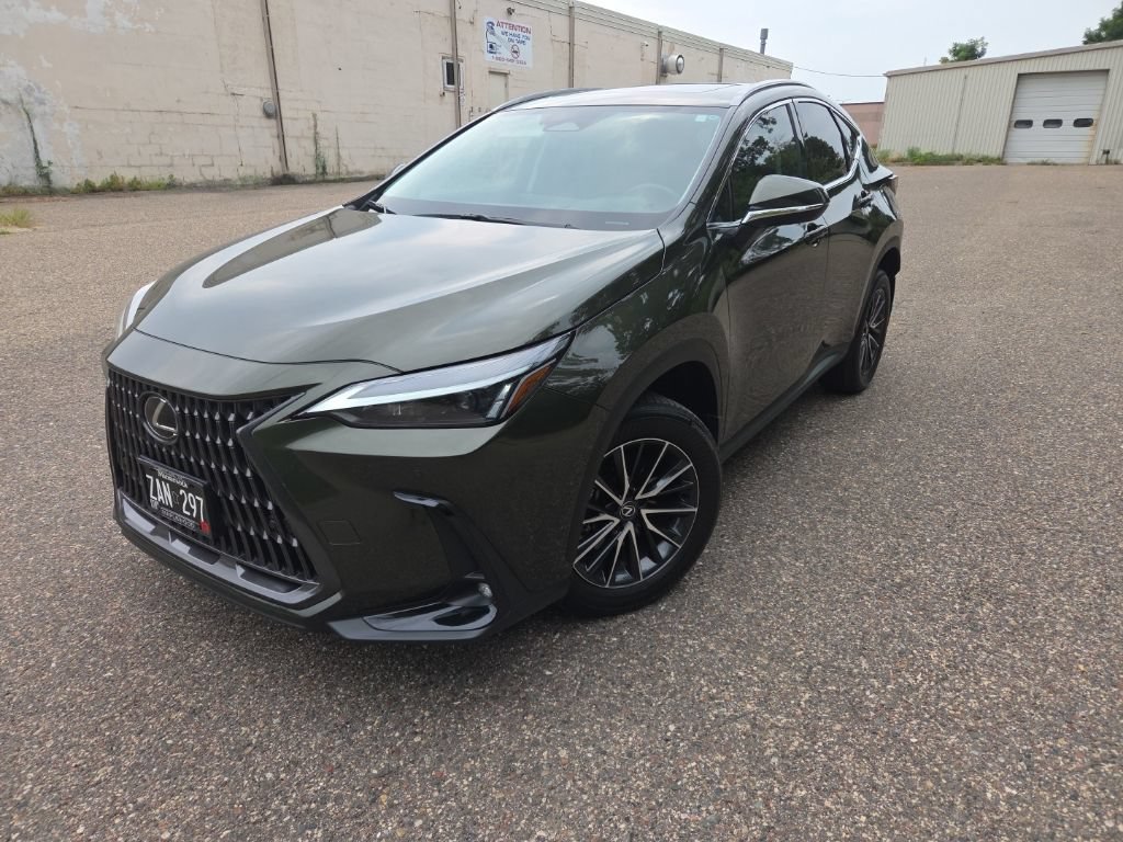 Used 2024 Lexus NX 350 AWD image 3