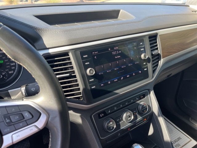 Used 2021 Volkswagen Atlas SE image 24