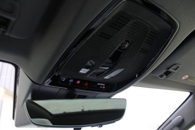 New 2027 Cadillac Optiq Luxury AWD/4WD image 16