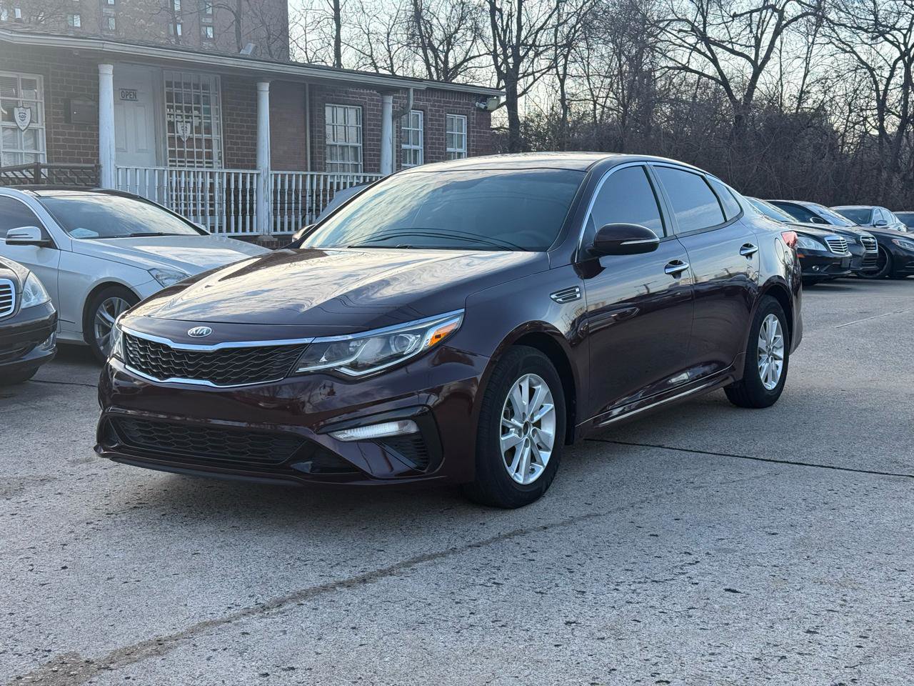 Used 2019 Kia Optima LX FWD image 4