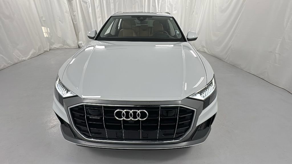 Used 2023 Audi Q8 Prestige image 8