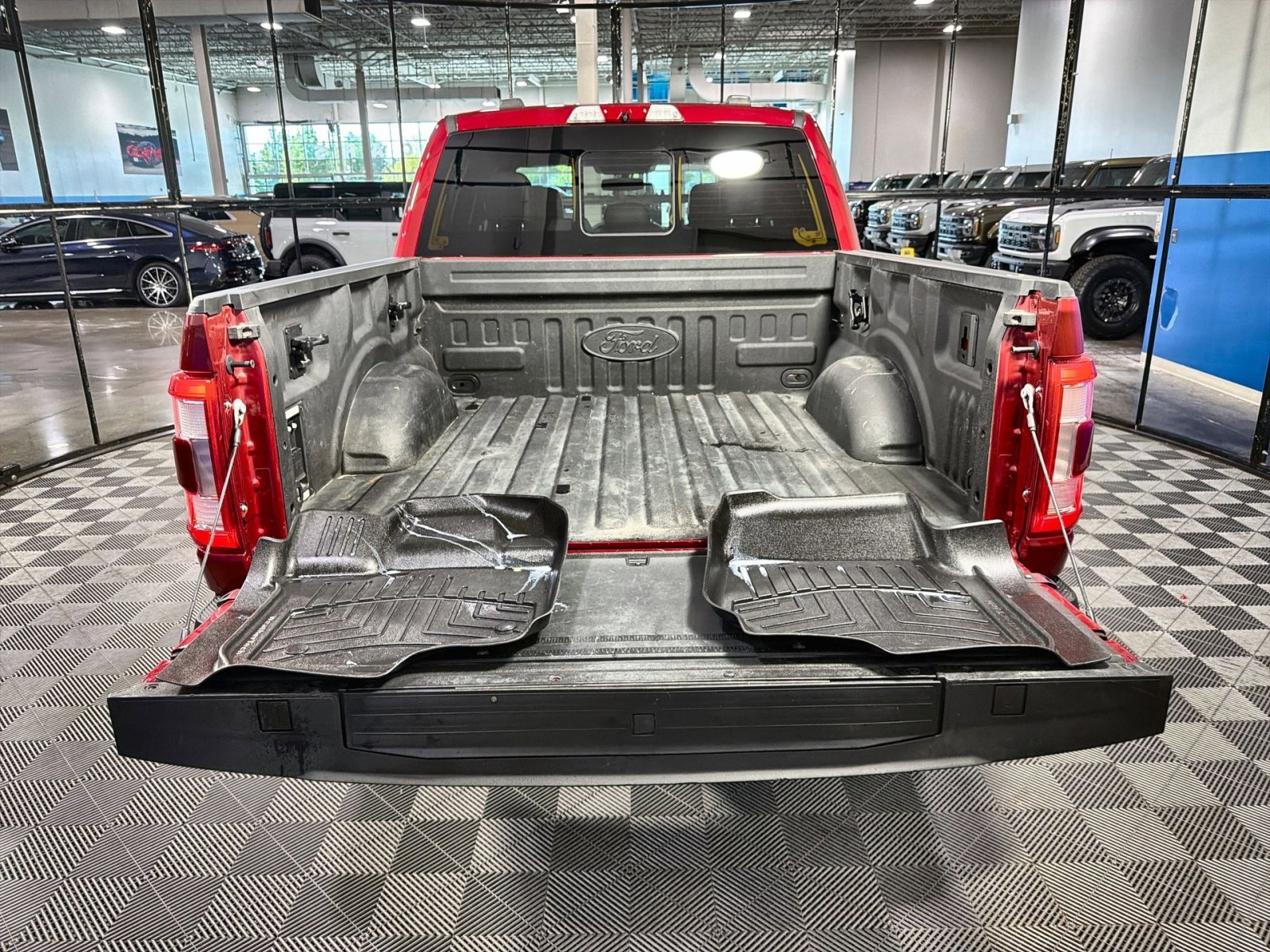 Used 2021 Ford F150 Platinum w/ Equipment Group 701A High image 38