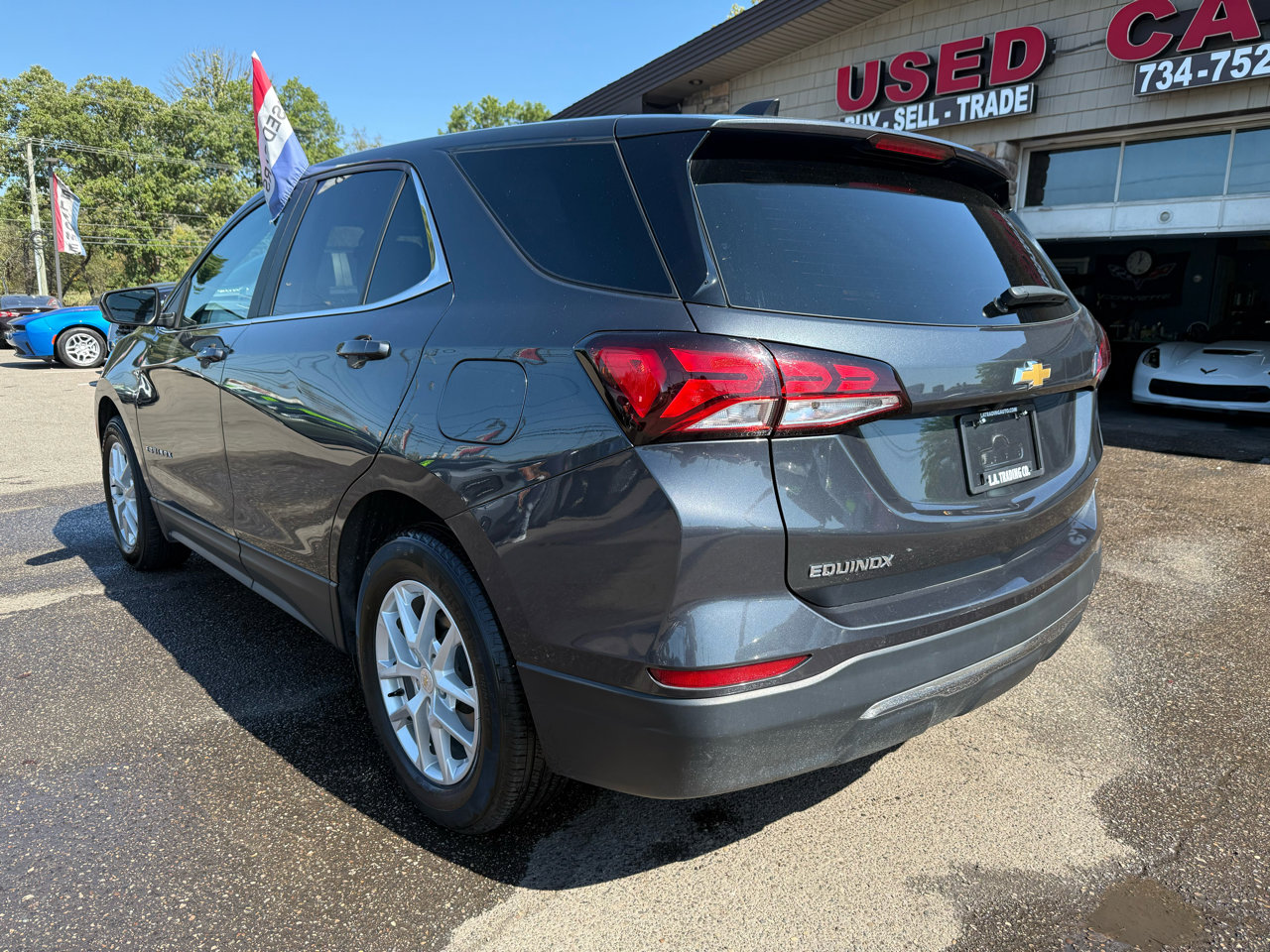 Used 2023 Chevrolet Equinox LT image 5