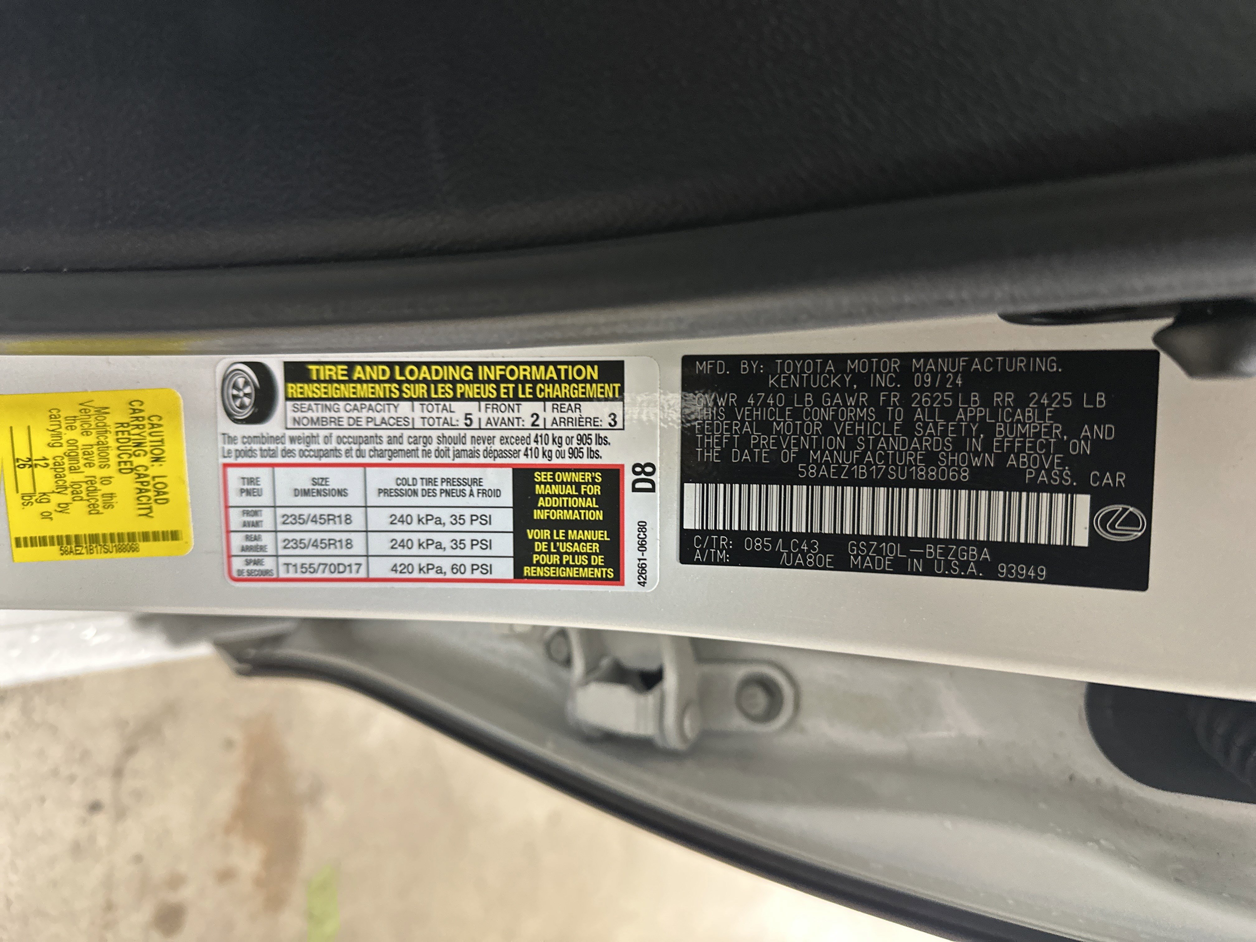 Certified 2025 Lexus ES 350 Luxury w/ Accessory Package (Z1) image 35