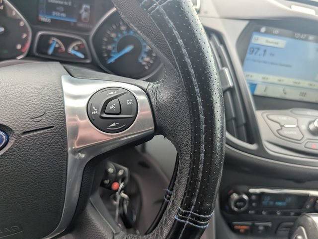 Used 2016 Ford Escape SE w/ SE Leather Comfort Package FWD image 18