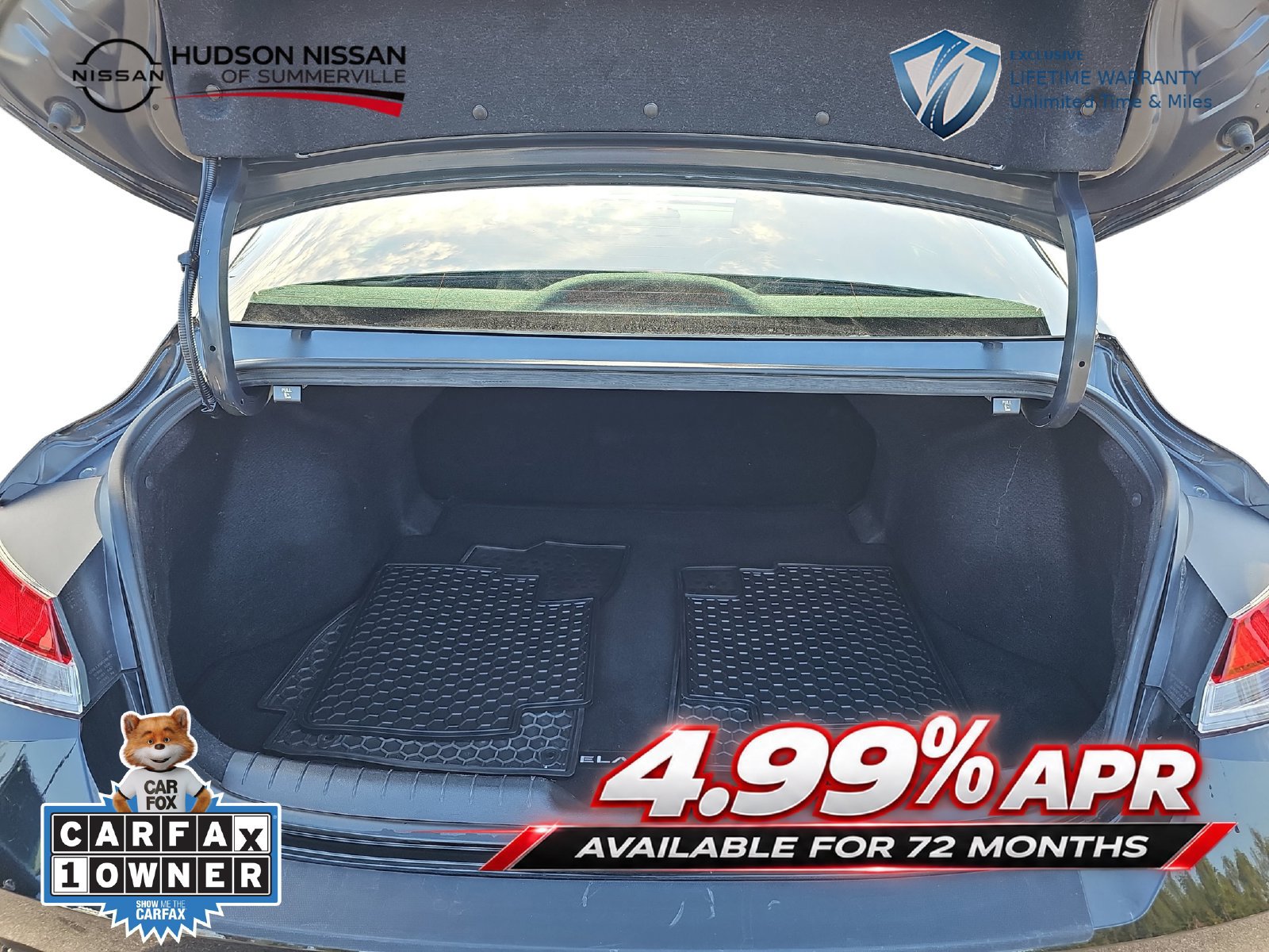 Used 2023 Hyundai Elantra SEL w/ Convenience Package FWD image 30