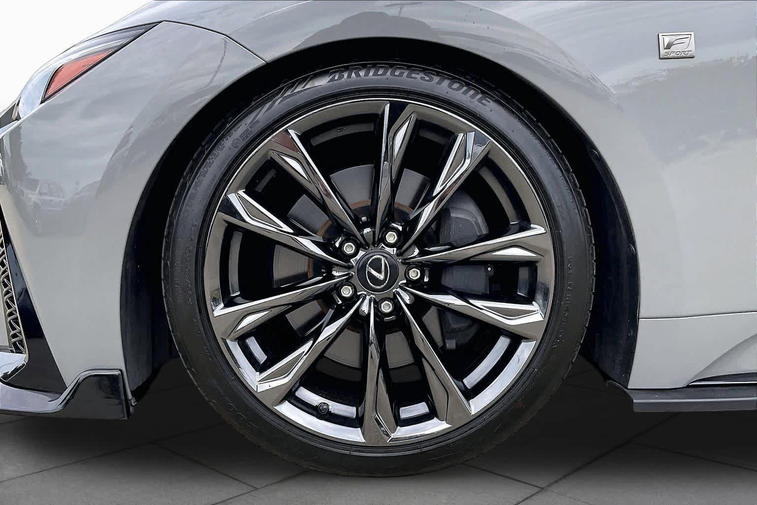 Used 2025 Lexus IS 350 F Sport w/ Accessory Package 2 RWD image 9