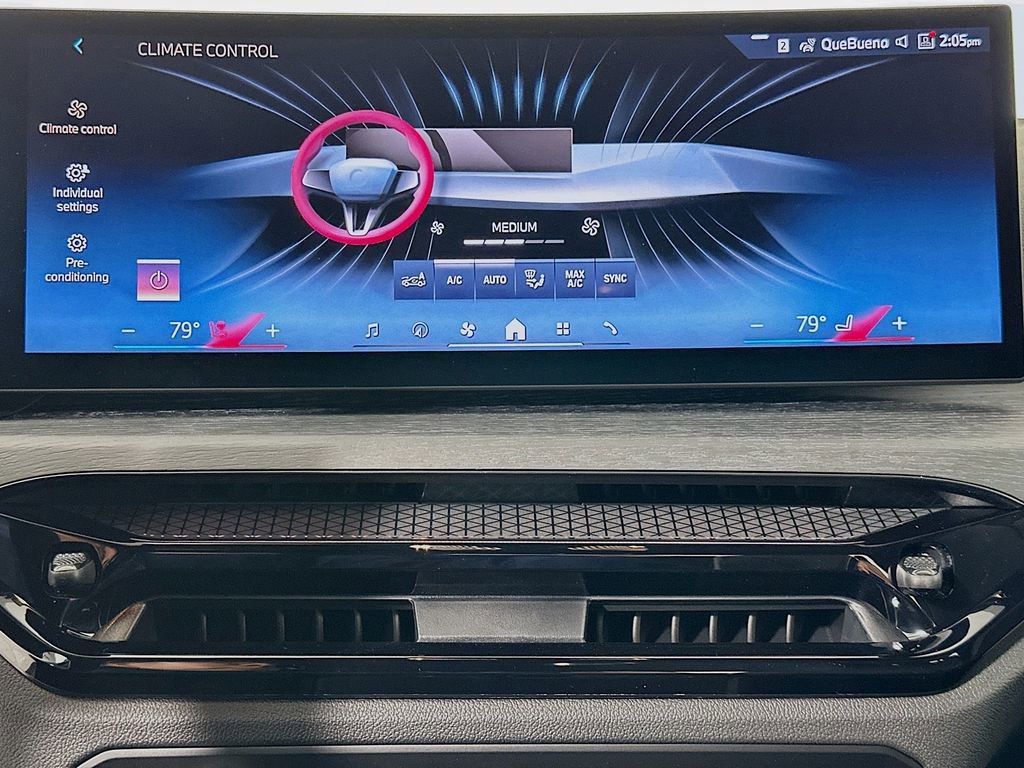 Used 2026 BMW 330i Sedan w/ Premium Package image 14