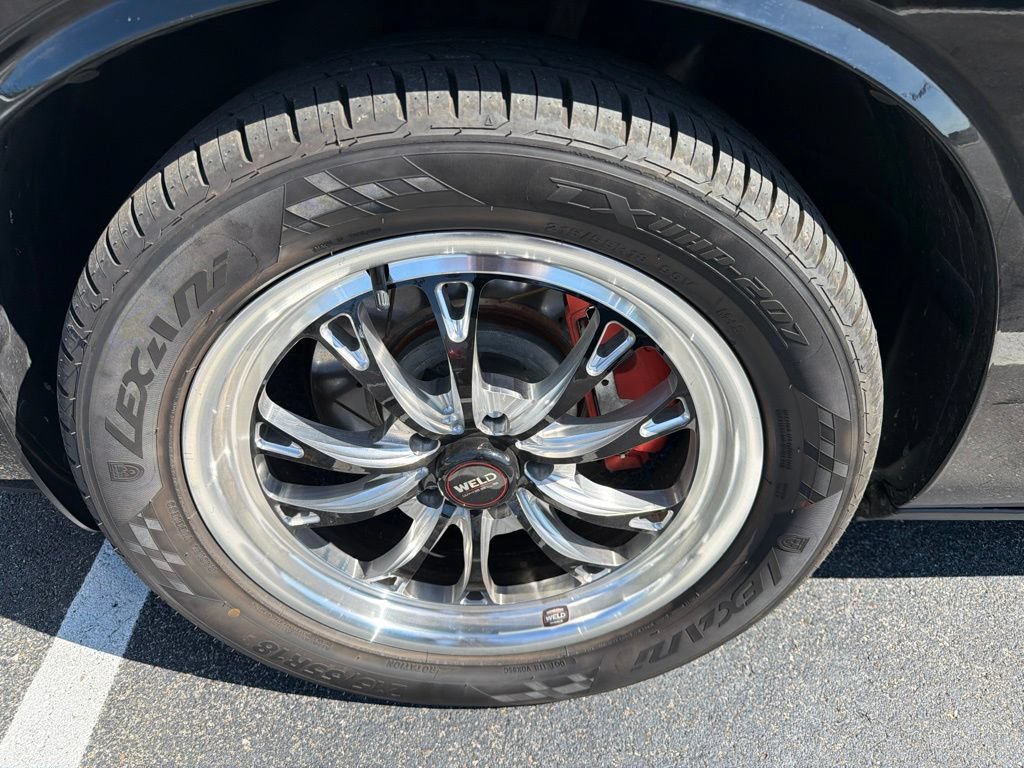 Used 2013 Dodge Challenger R/T Plus RWD image 9